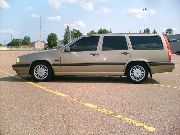 So this is how it starts.<br /><br />This is just after I got it and it hasn't changed much on the outside, with the exception of the lighted side markers and the painted door handles and side trim. Not done here but you'll see that in the next few to be posted.