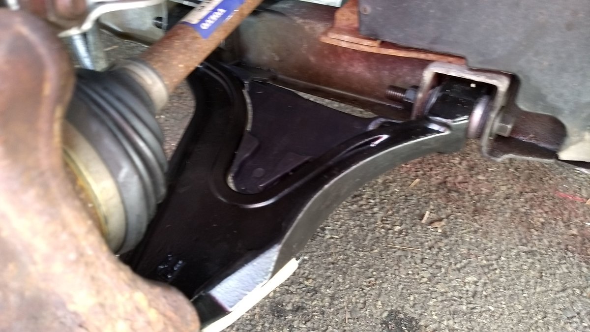 Control arm, 2000 V70