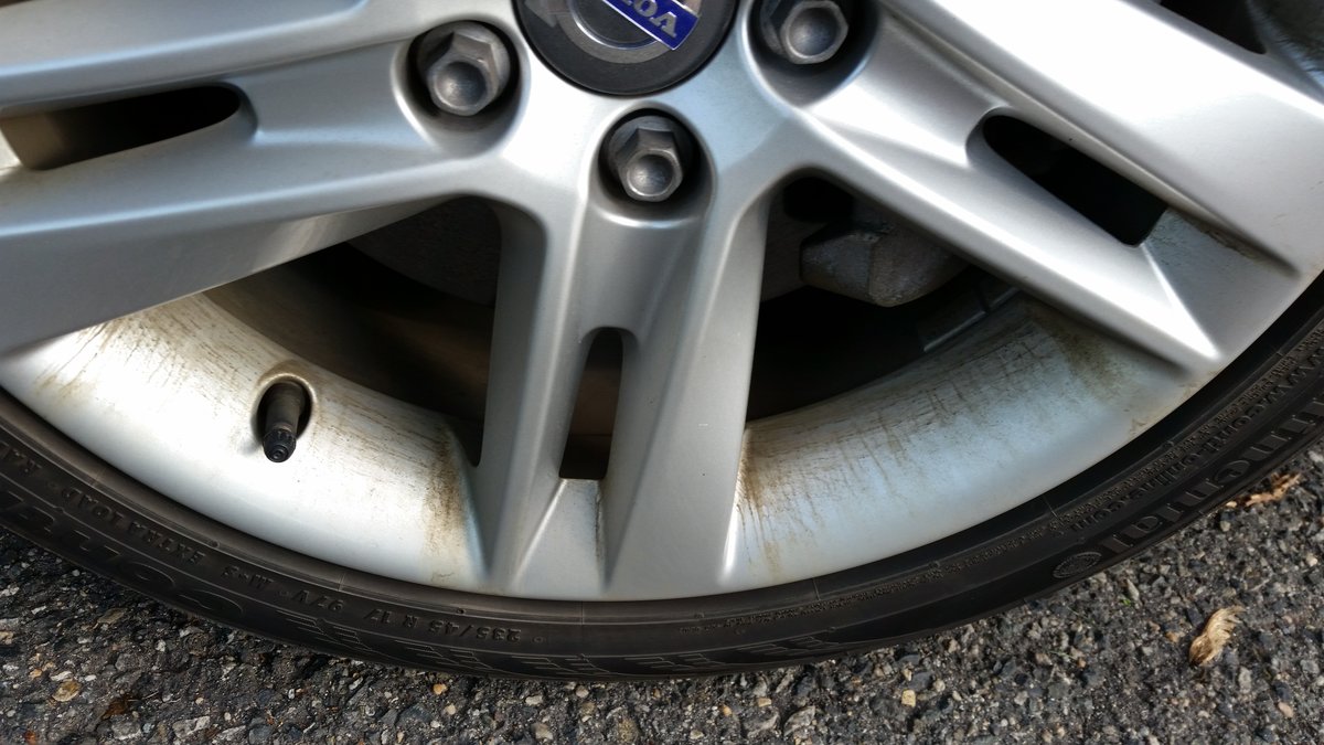 close up of right front wheel