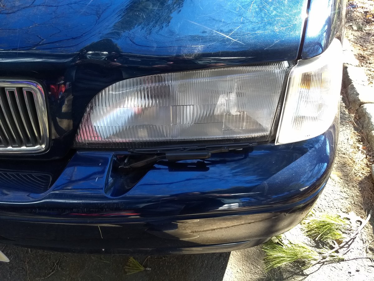 1998 V70 headlight wiper