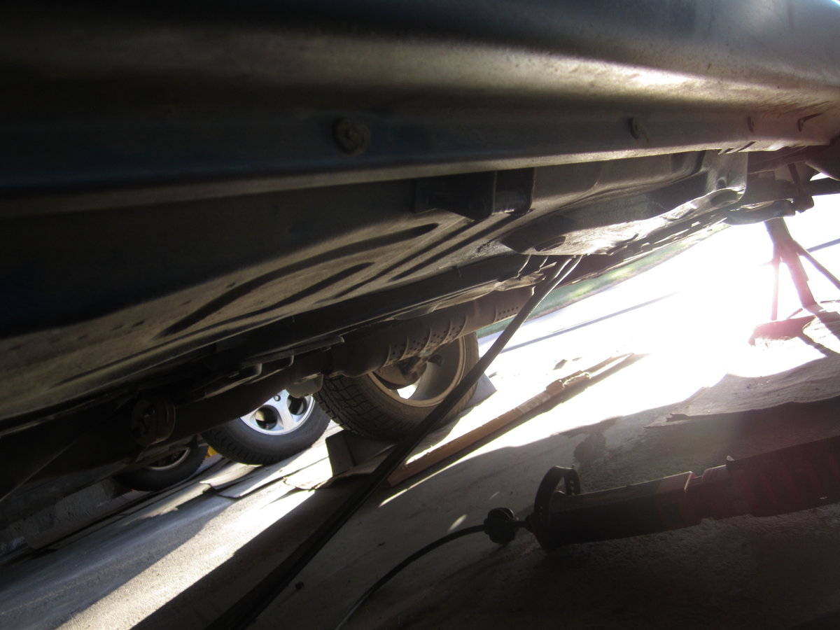 Vacuum pipe to front of car