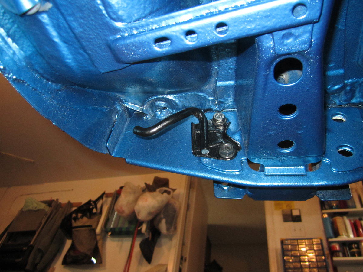 Rear bumper area painted (1)