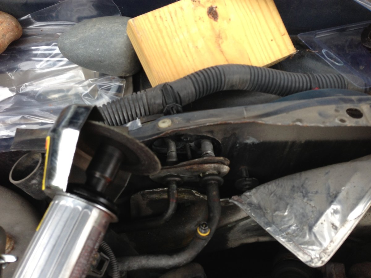 Removal tool for AC lines - brute force method - NOTE - I am cutting evap, not the expensive AC lines!