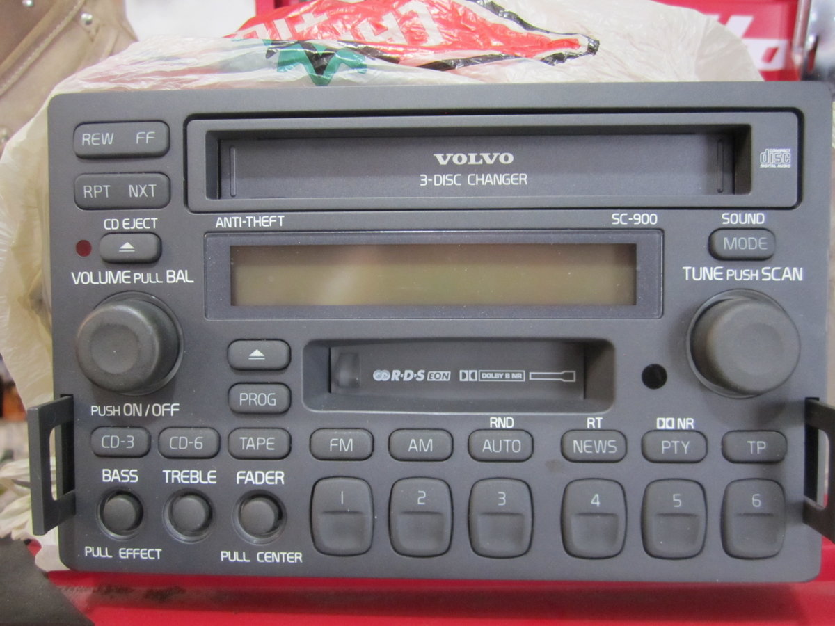 SC-900 Volvo radio