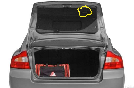 2-550-openreartrunk-46396.jpg