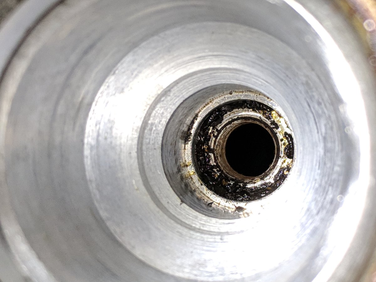 Spark plug build up.jpg