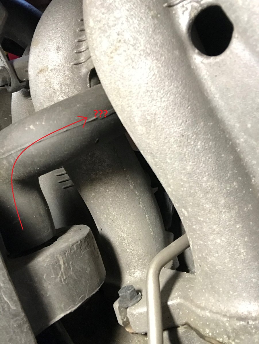 I drew a red line on the hose I'm trying to see where it connects to.