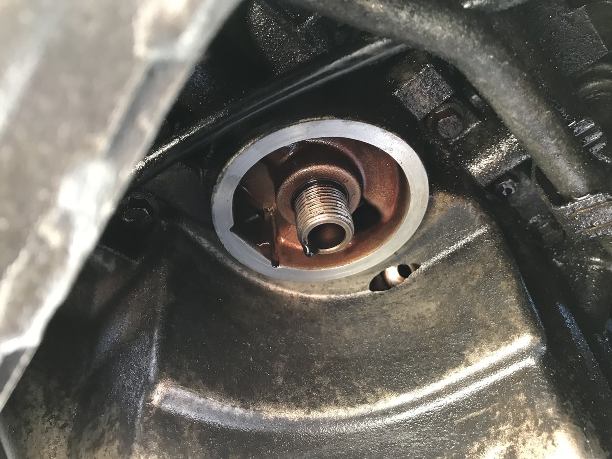 OilPanHole.jpg