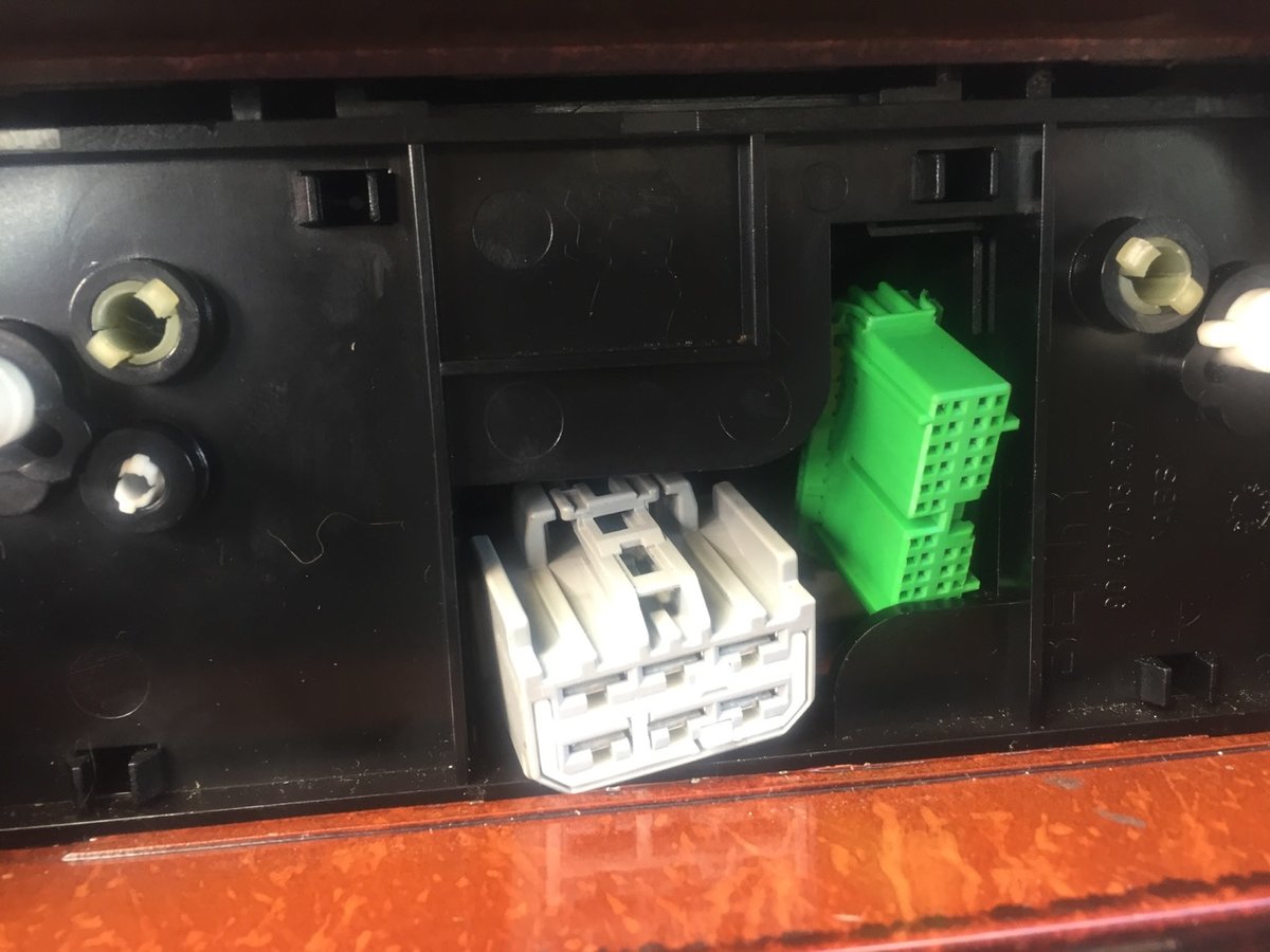 Two plugs connect to REAR of MCC controller