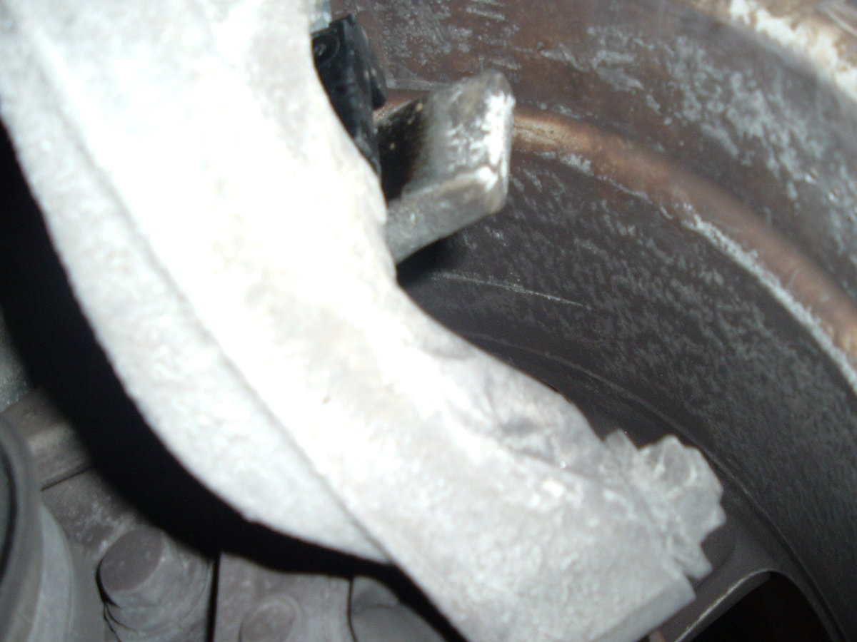 Wheel stop when the stearing wheel is fully turned and it is not touching the stop