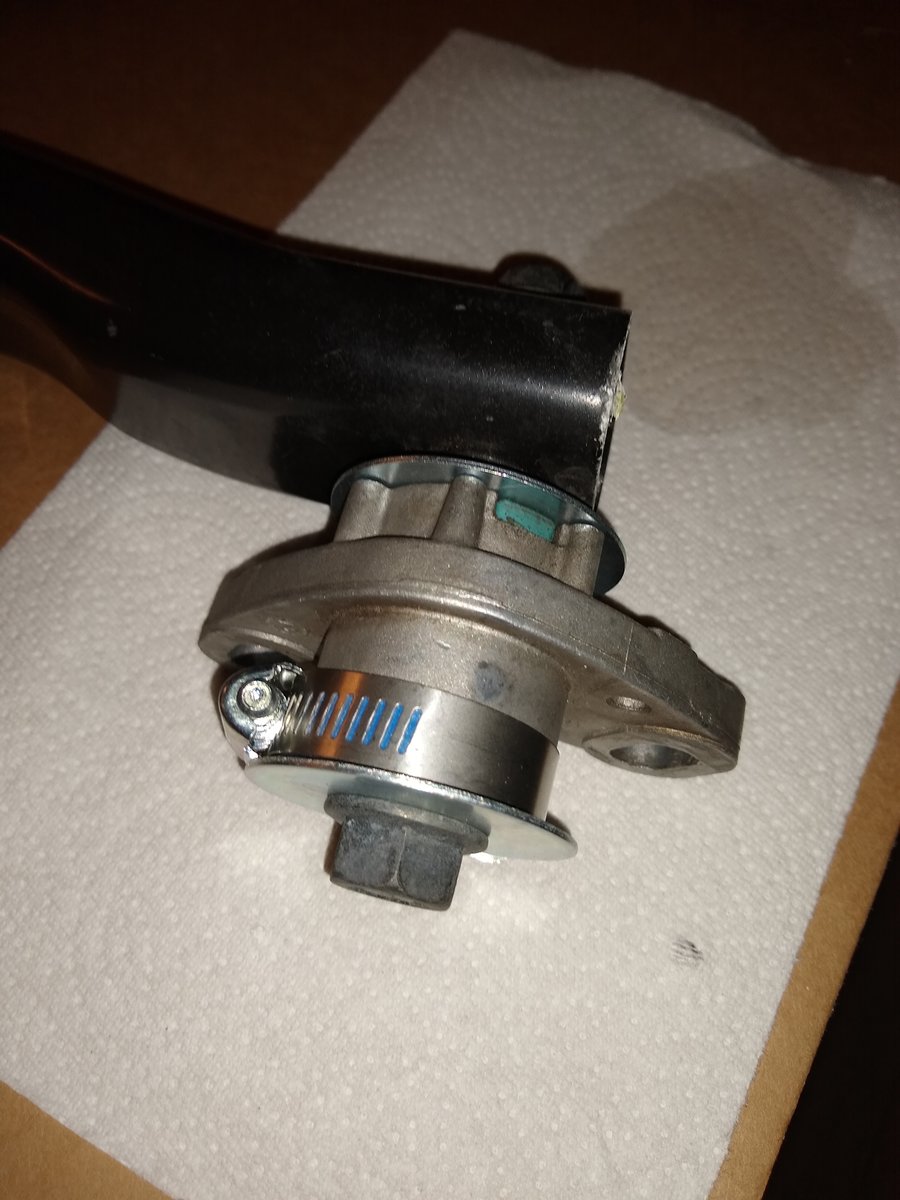 Strut Bar Mount 5.jpg