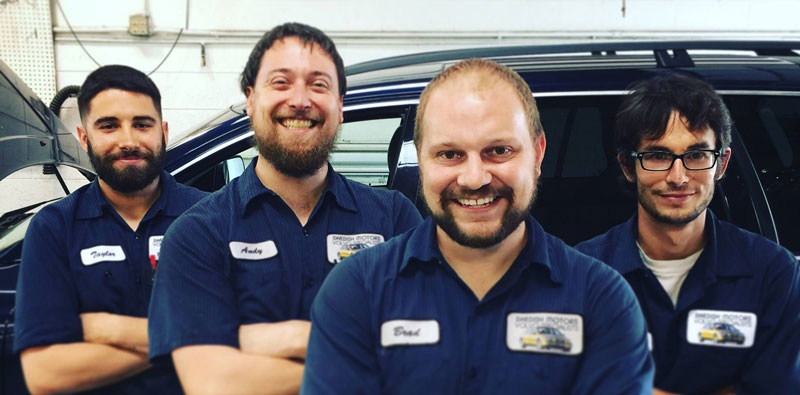 swedish-motors-techs.jpg