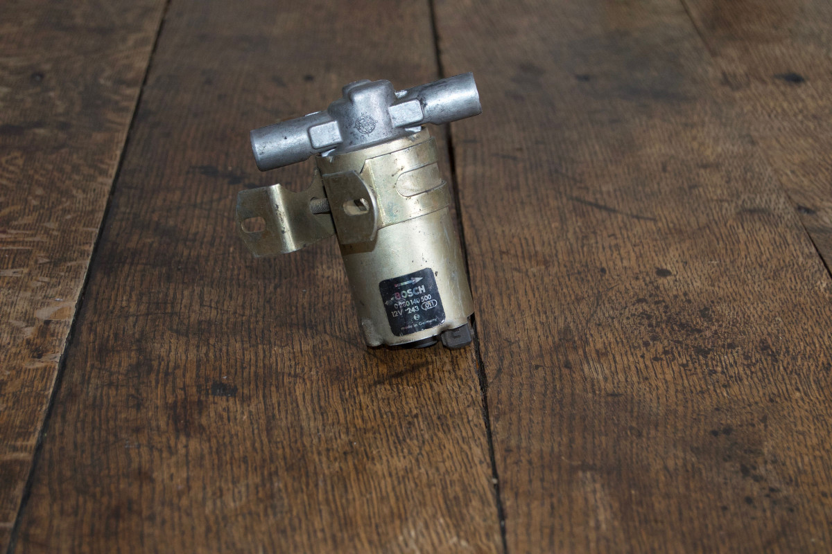 Volvo Bosch part number 0-280-140-500.jpg