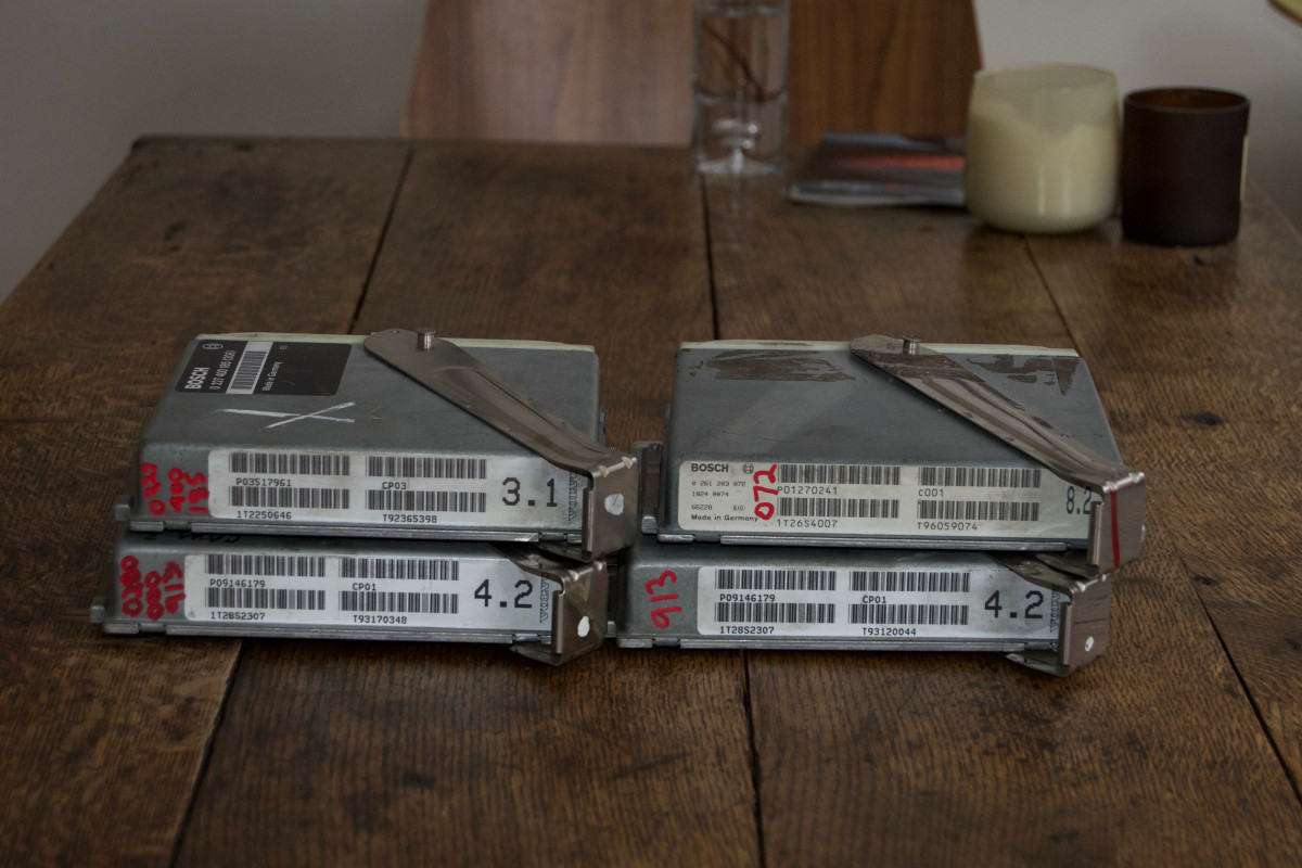 Volvo ECU.jpg