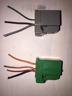 Volvo connectors.JPG