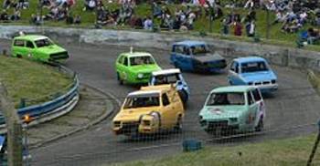 Reliant Robins at Mendips Raceway.jpg