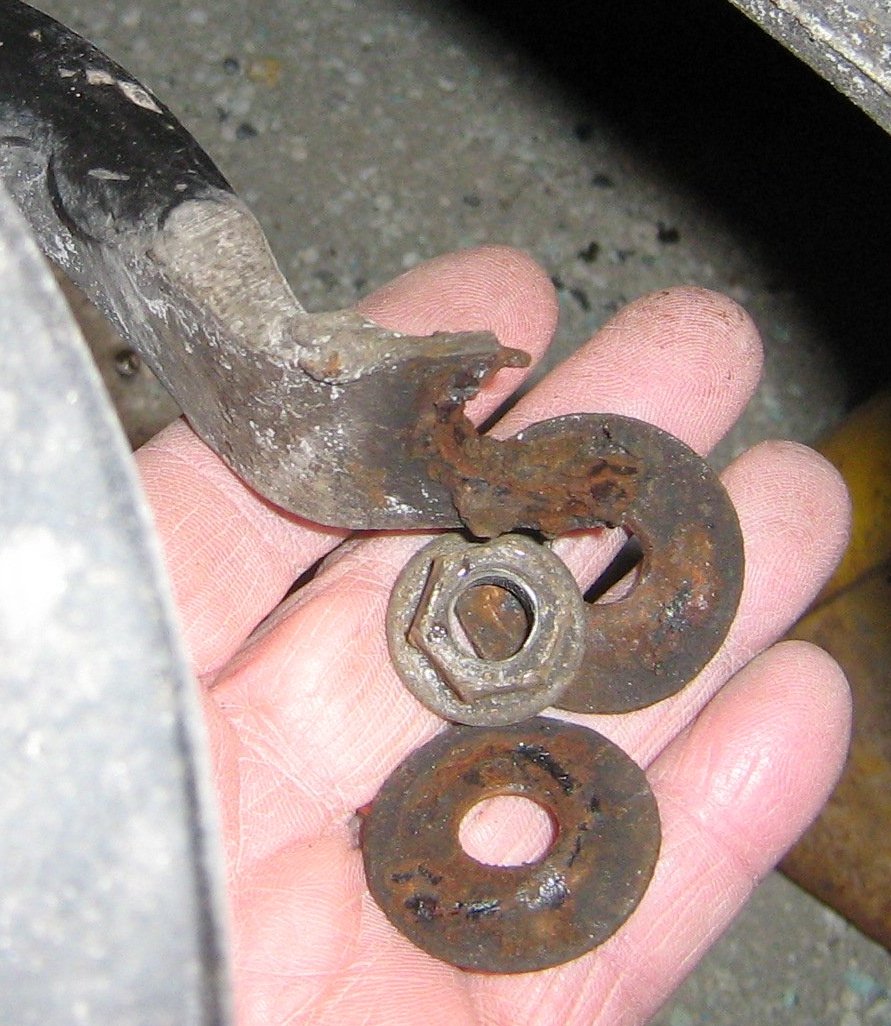 volvo v70 sway bar end.jpg