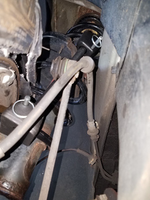 front spring compressor from below