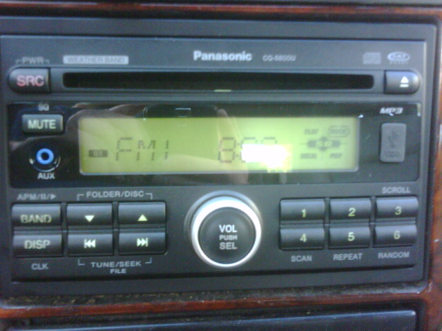 Volvo 850 Radio.jpg