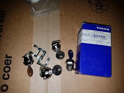 Oem Volvo Roof Rack Lock Kit Load Retainer #3460531.jpg