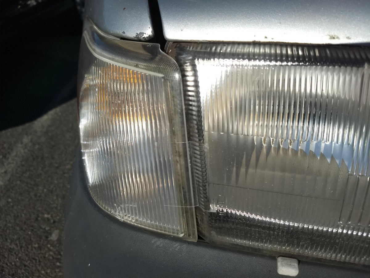 2000 V70 turn signal