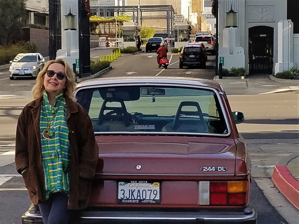'79 Volvo 244DL (works in many tv/film projects i.e. "This Is Us," "The Goldbergs," etc.)
