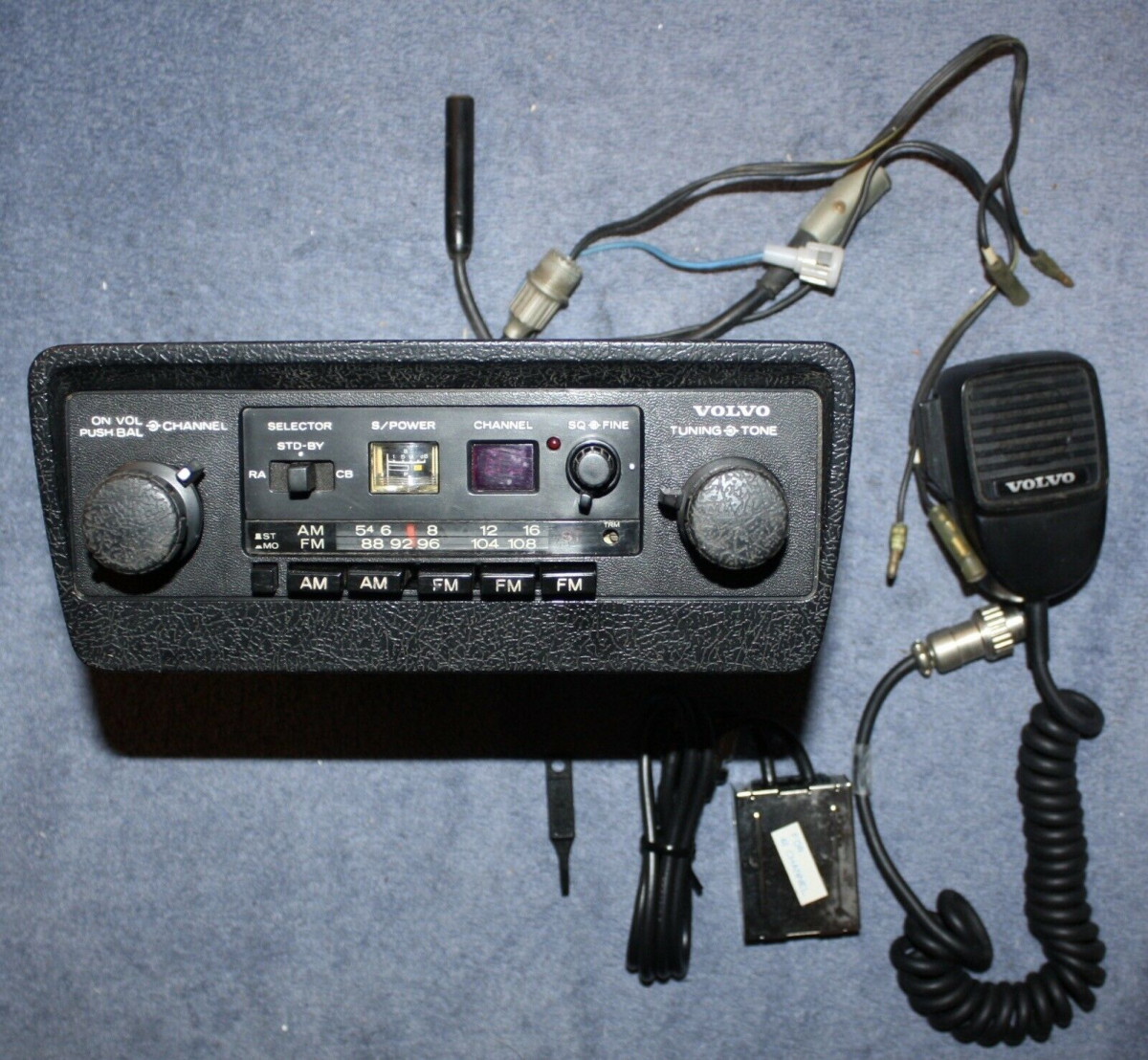 volvo-cb-radio.jpg