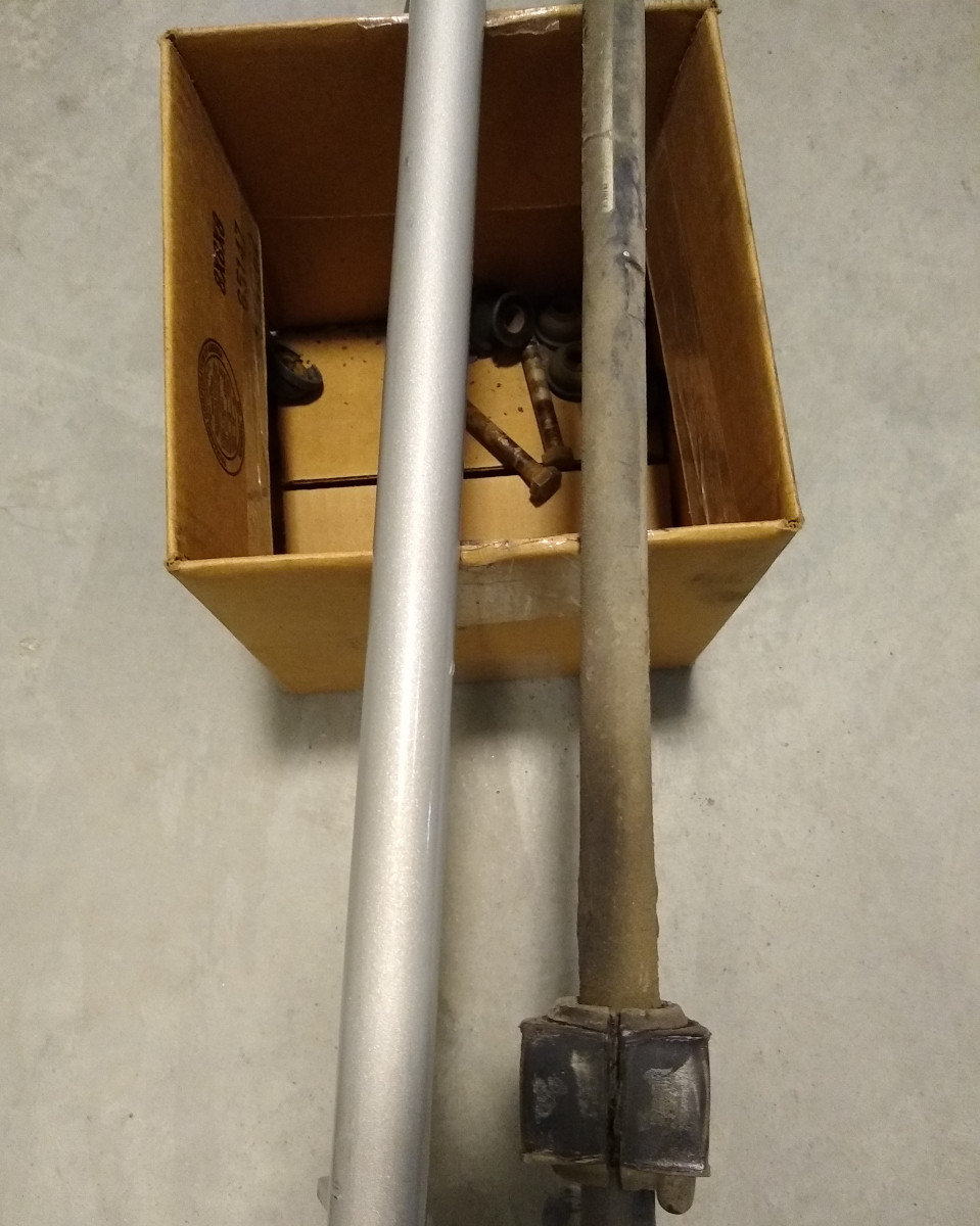 08C30 Rear Sway 3.jpg