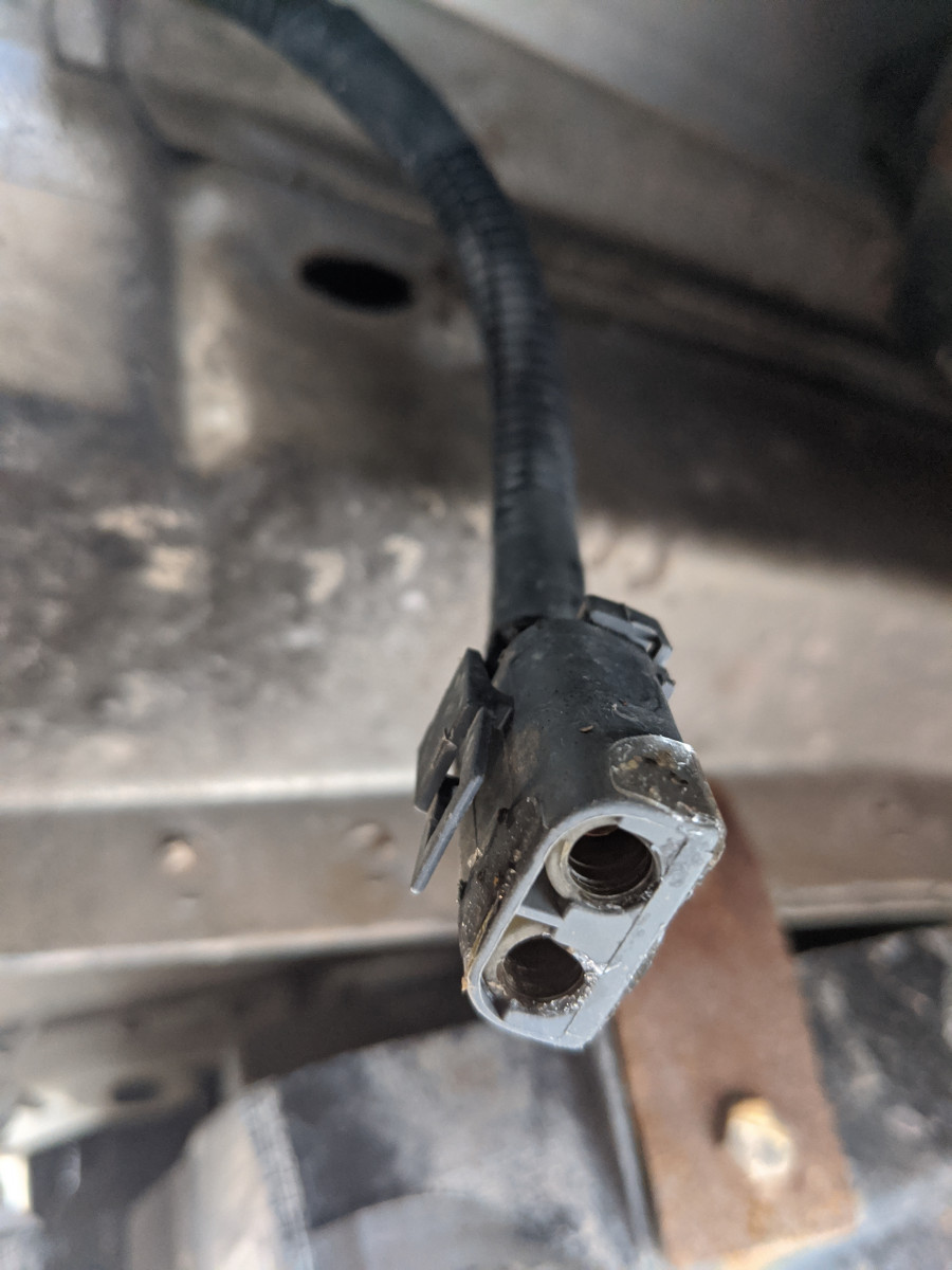 850 Fog Light Connector.jpg