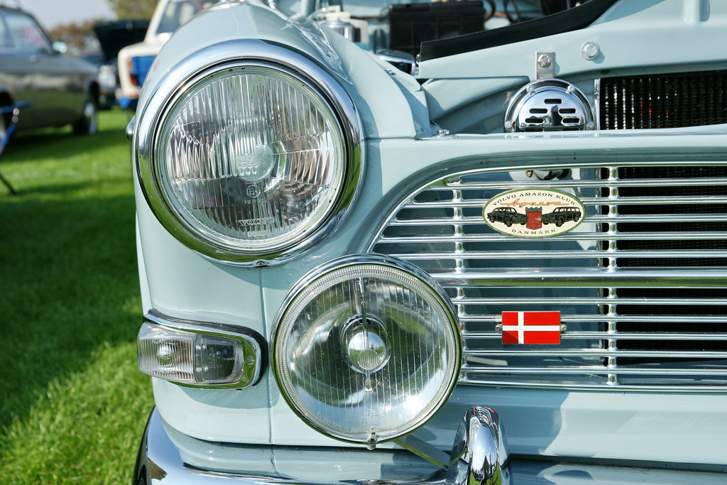 fogs 122 nose lights.jpg