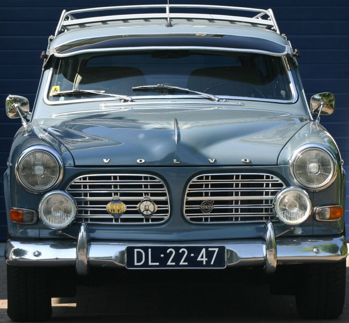 fogs badges visor rack.JPG