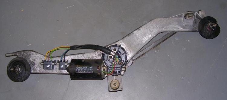 Wiper assembly as removed.