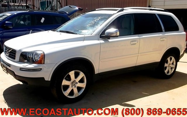 2011 XC90 V8.png