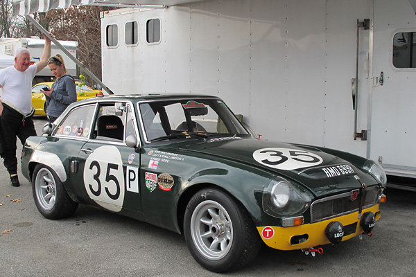 KenWilliamson-MG-MGC-GTS-AA.jpg