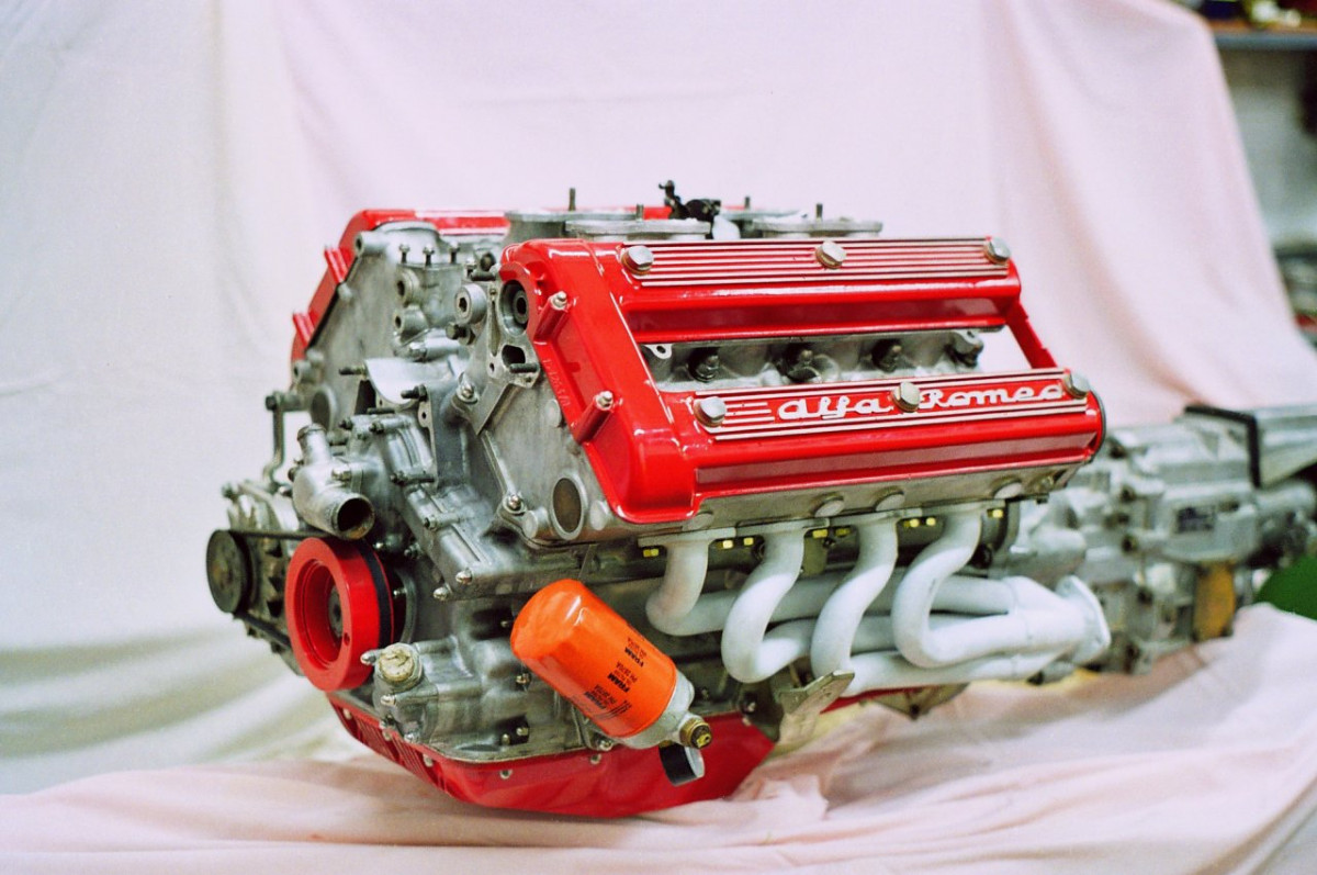 AR Montreal V8.jpg