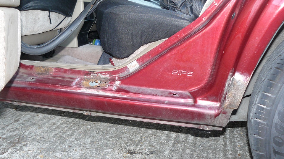 volvo body work 009.JPG