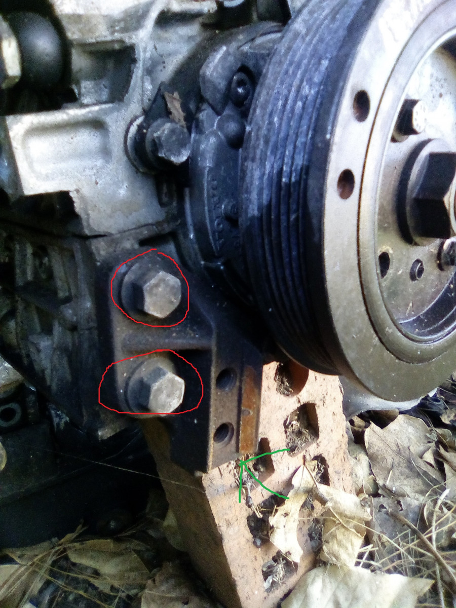 front engine mount bracket