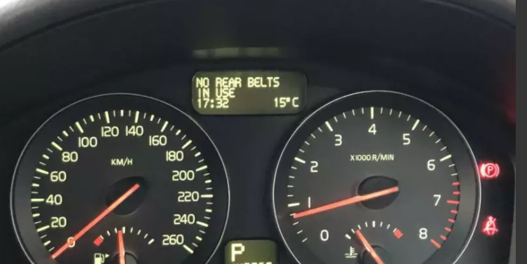 rear seat belt mod xc70