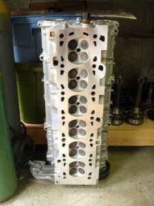 cylinder head.jpg