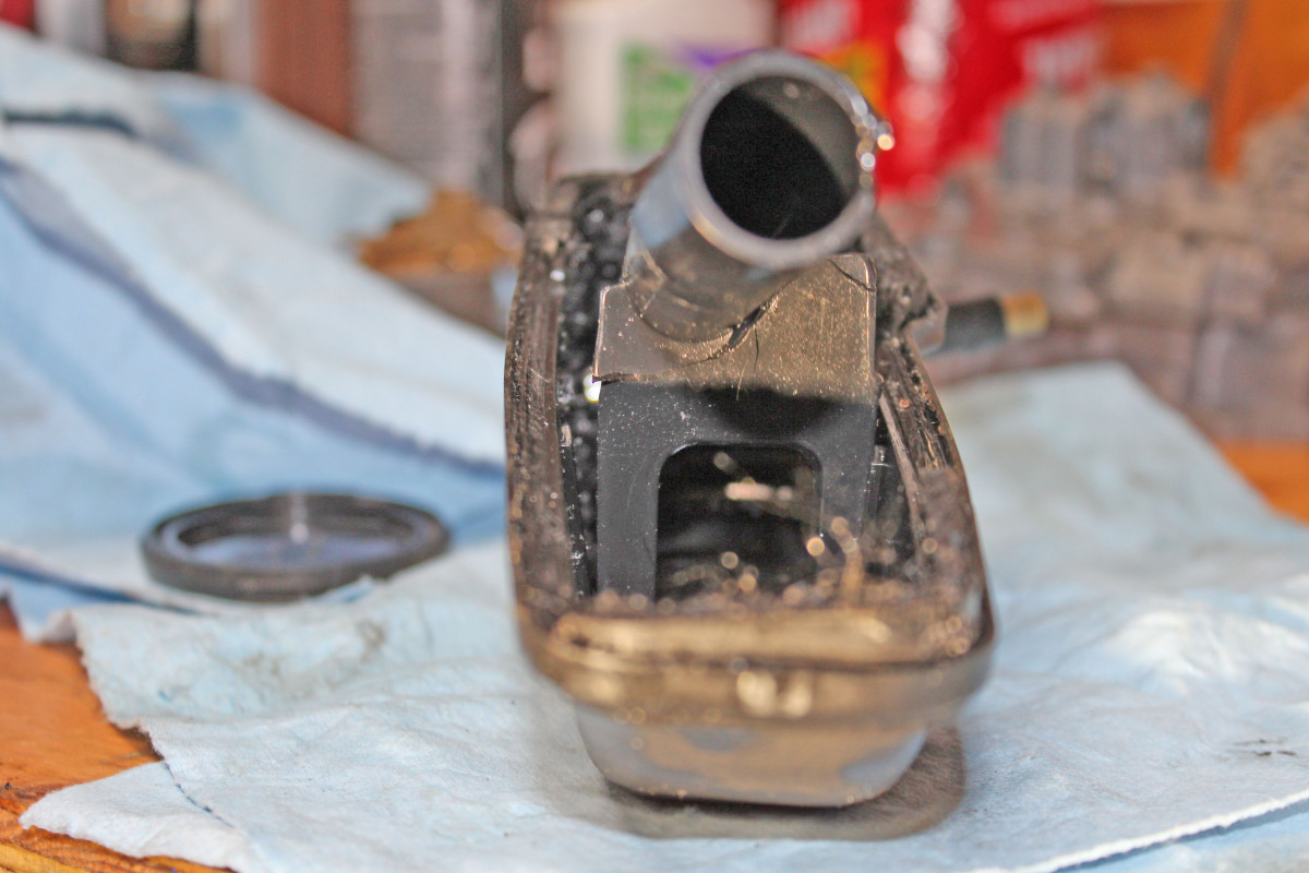 PS reservoir broken piece in place tube at correct hieight.jpg