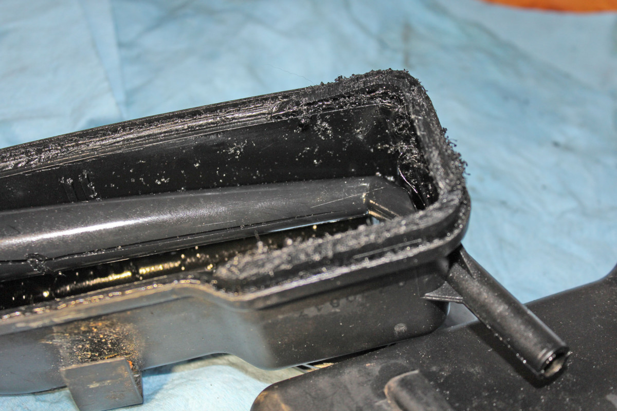 Some of the crack is above the fluid line