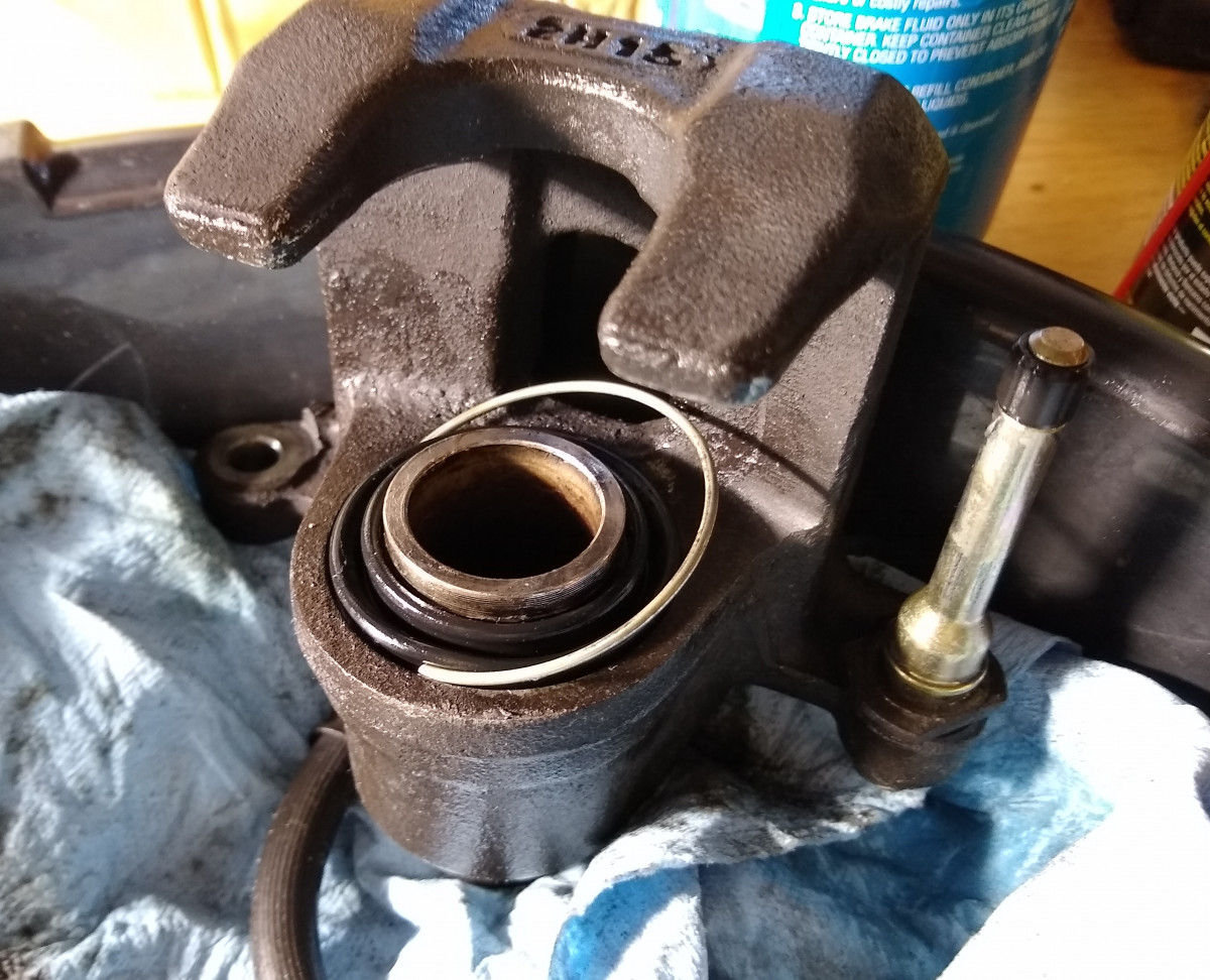 03 Odyssey Rear Caliper.jpg