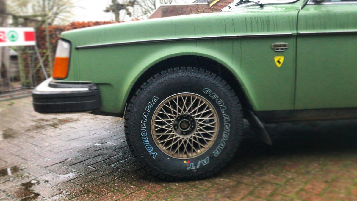 235/70 R15 on a 3" lifted 244. Too big and too high for my use.