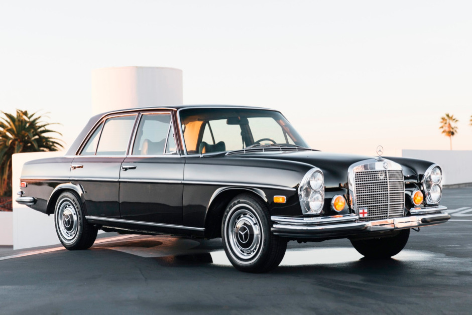 1973_mercedes-benz_280se_1545162803dec47ad07huseyinerturk_exteriror-27.jpg