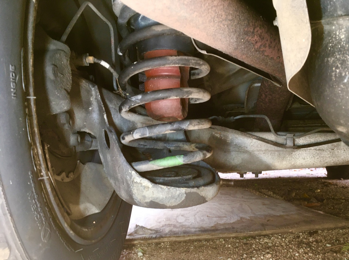 Original spring Volvo p/n 3546335