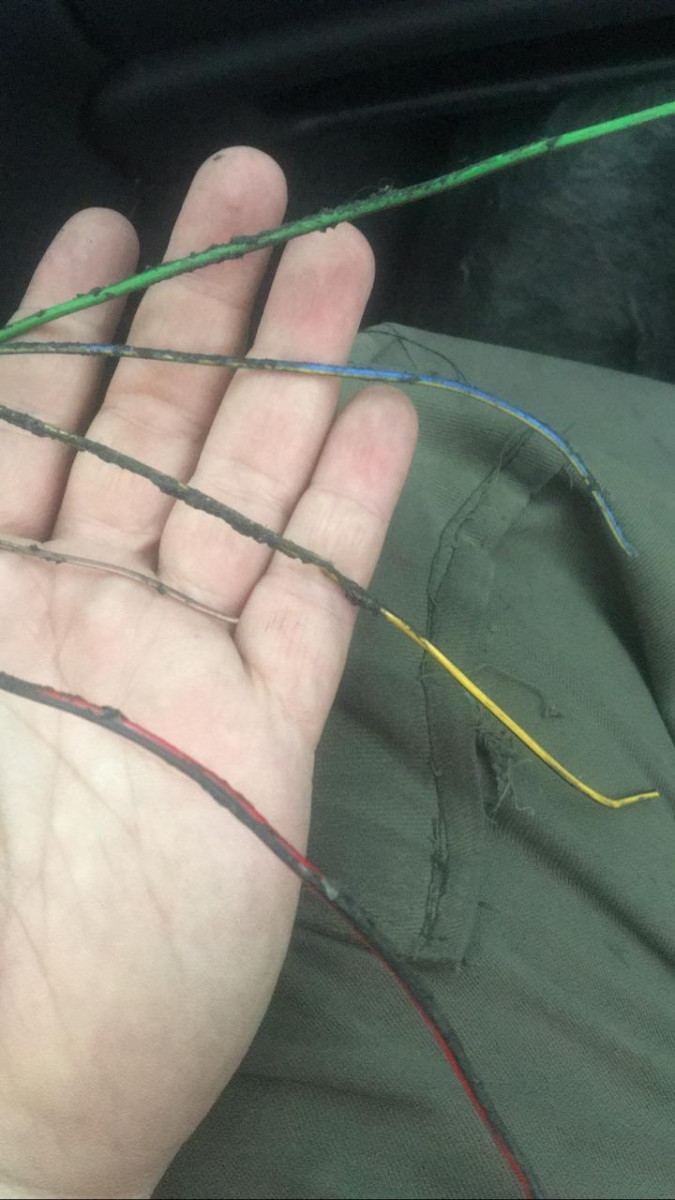 green / blue-yellow / yellow / red-black