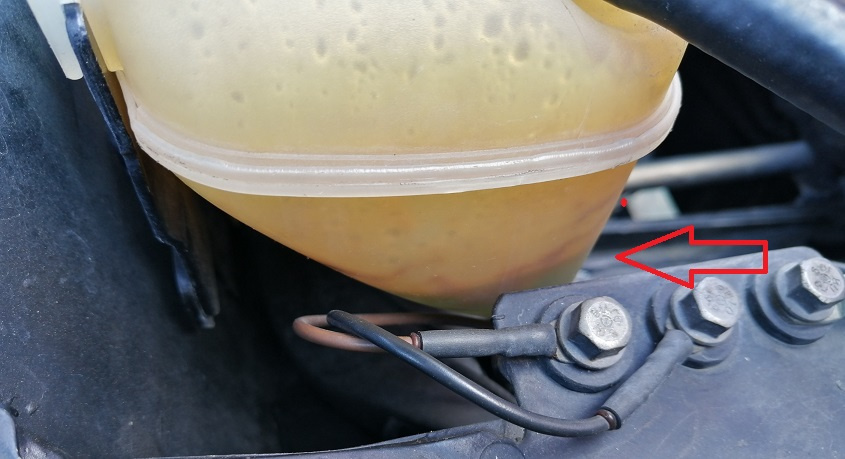 OIL ON RESERVOIR 1.jpg