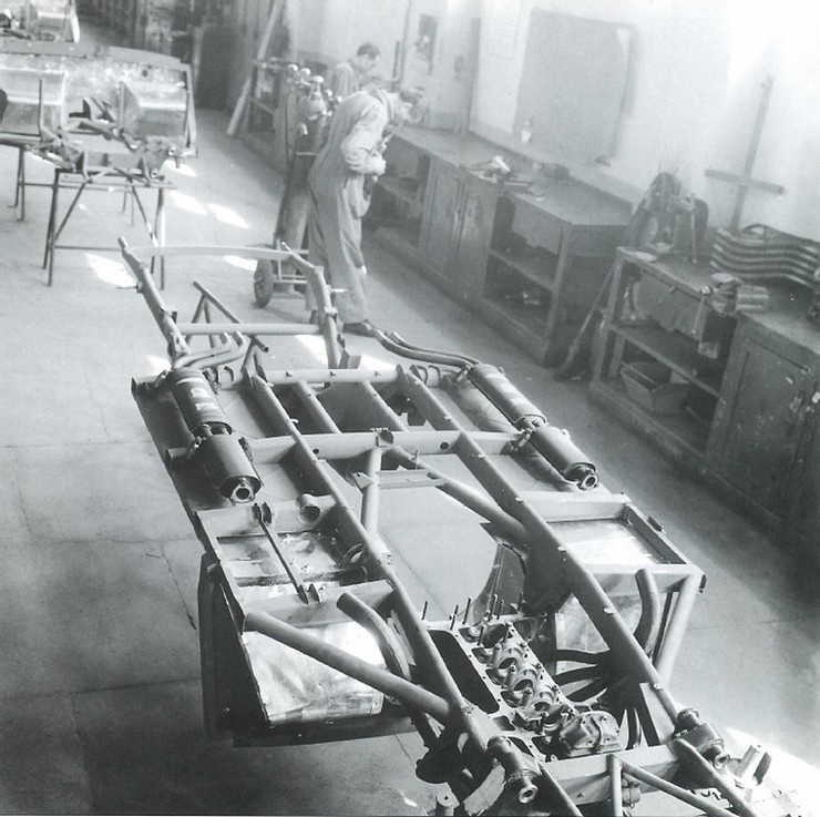 1959 Ferrari 250 chassis.jpg