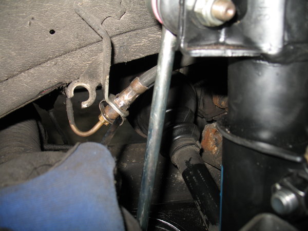 Cutting the line on the inside of the spring clip