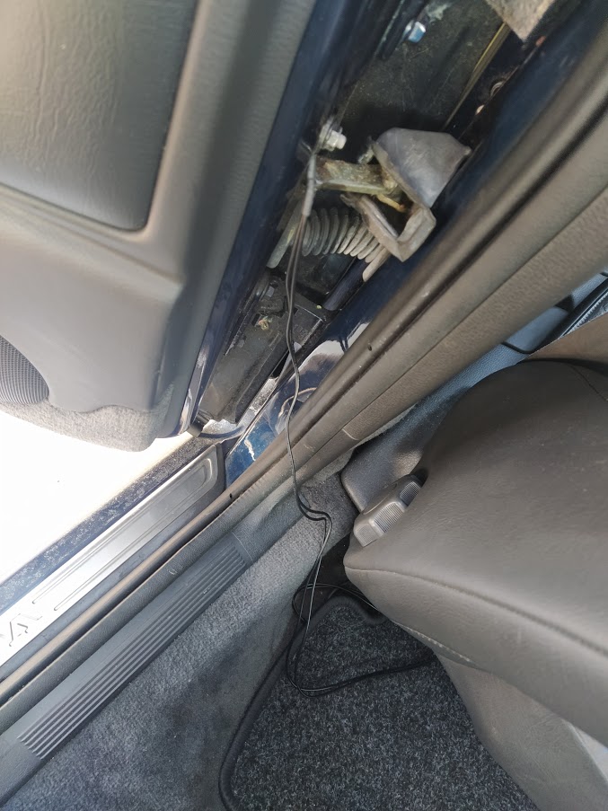 ground cable issue.jpg